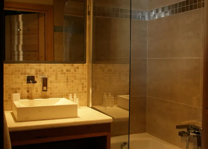 Koh-i Nor By Les Etincelles 5*