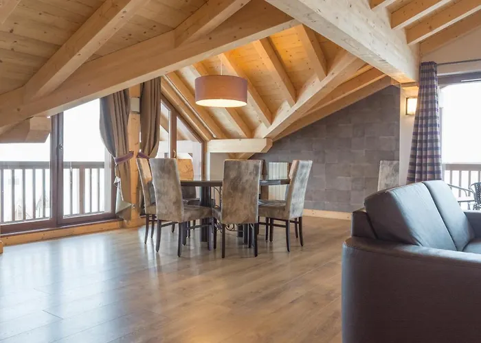 Aparthotel Koh-i Nor By Les Etincelles 5*