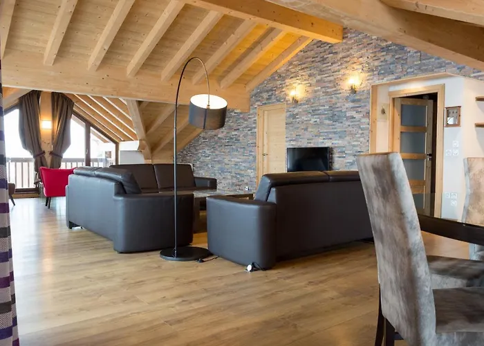 Koh-i Nor By Les Etincelles