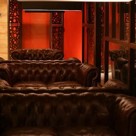 Koh-i Nor By Les Etincelles アパートホテル 5*