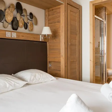 Koh-i Nor By Les Etincelles Aparthotel 5*