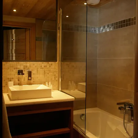 Koh-i Nor By Les Etincelles 5*