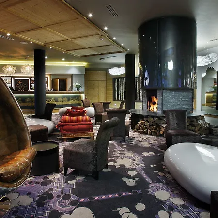 Апарт-готель Koh-i Nor By Les Etincelles