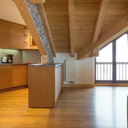 Koh-i Nor By Les Etincelles Aparthotel 5*