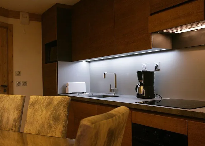 Koh-i Nor By Les Etincelles 5*